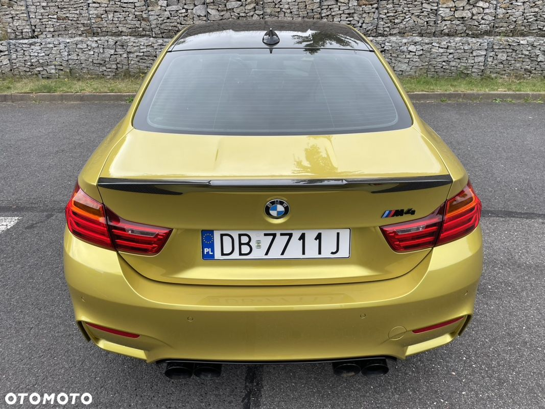 BMW M4 Coupe DKG - 8