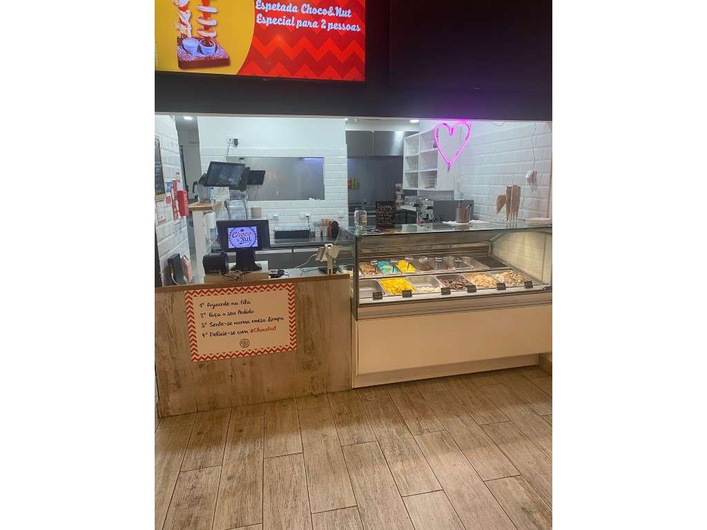 Trespasse de estabelecimento comercial Creparia / Gelataria em Benfica - Grande imagem: 2/13