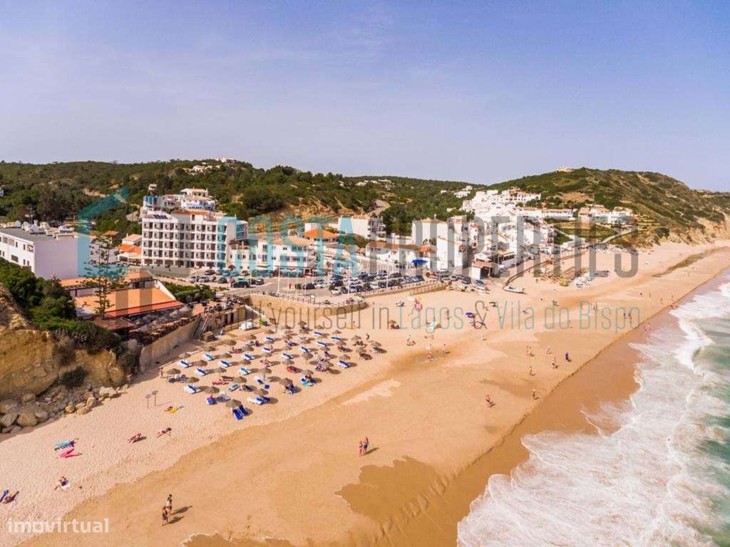 Terreno Rústico Com 11.040m2 Declive Ligeiramente Acentuado E Vista... - Grande imagem: 4/17