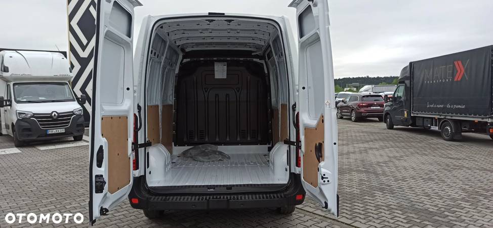 Renault Master - 13