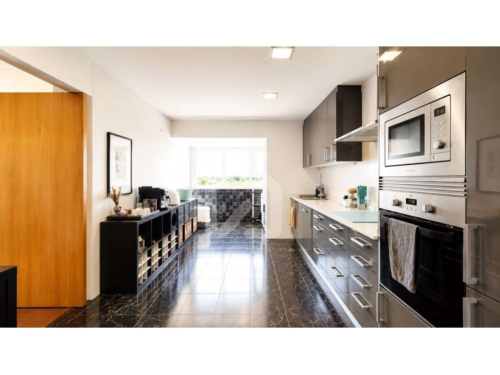 Penthouse T3 Duplex, com terraço no Centro da Cidade-14