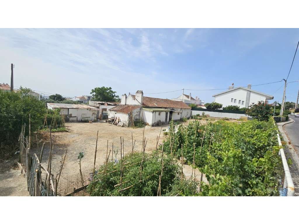 Terrenos urbanos para construção - Sobralinho, Alverca do Ribatejo-1