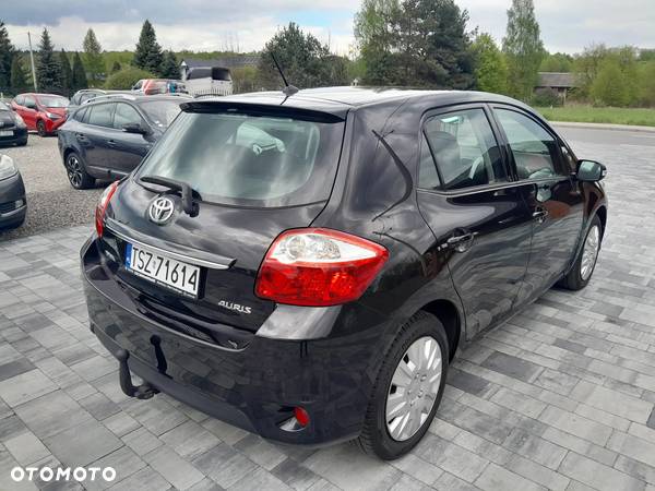 Toyota Auris 1.33 Dual-VVT-i Design Edition - 7