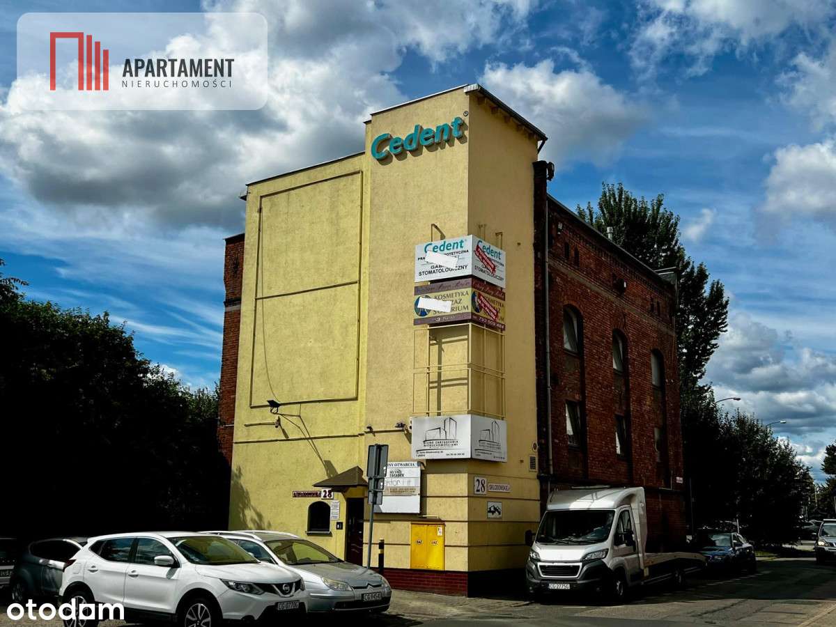 Tylko u nas! Klimatyczny biurowiec w centrum!-3