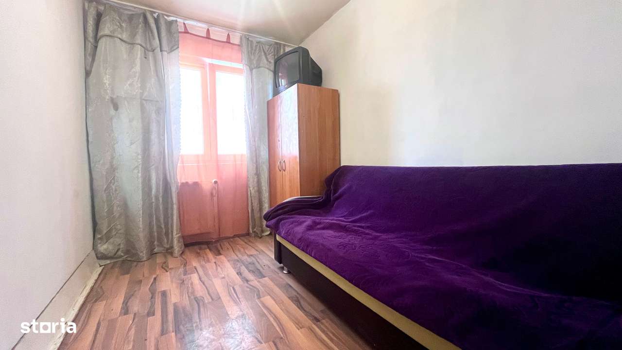 Apartament 3 Camere Str. Parcul Mic - Etaj Intermediar - Cod 5257-7