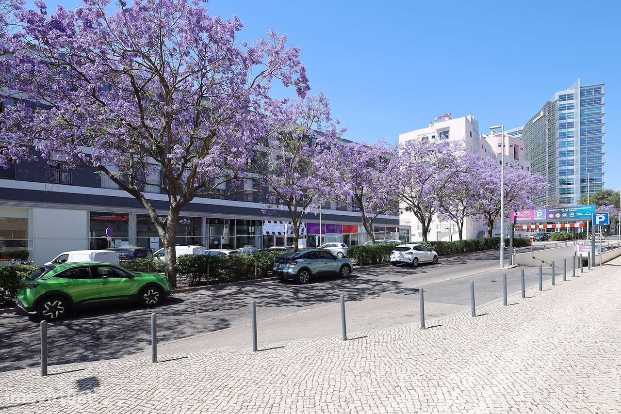 Loja Premium - 6 Estacionamentos - Parque das Nações - Lisboa-24