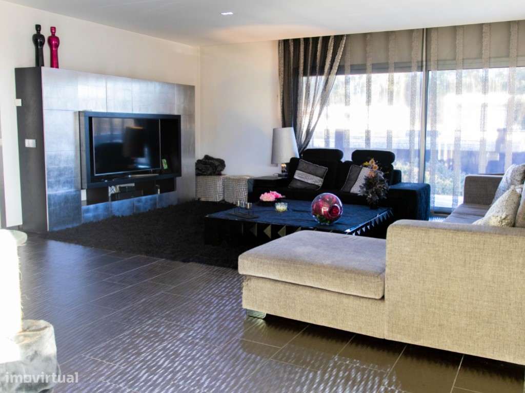 Moradia térrea, individual T3 com piscina em Monte Redondo-7