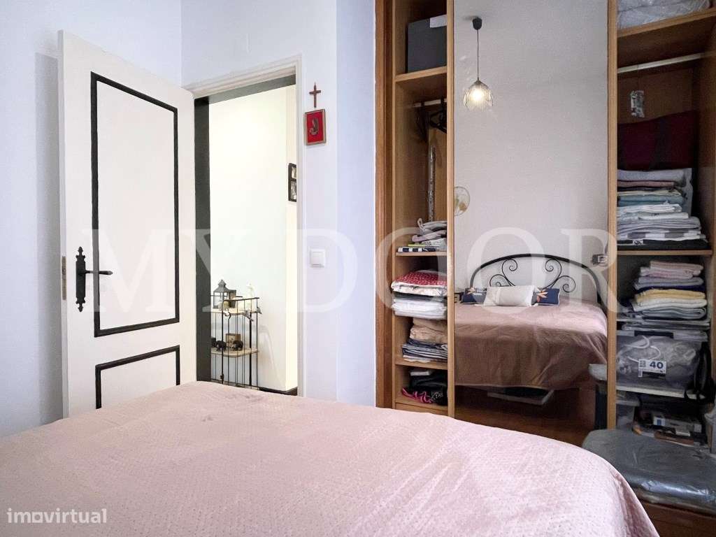Apartamento T2 - Moscavide - Remodelado - RCH a nível de 1º andar -...-23
