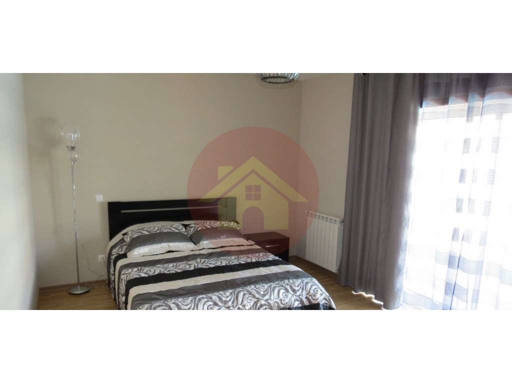 Moradia V9 para Venda em Alvor - Portimão, Algarve-15