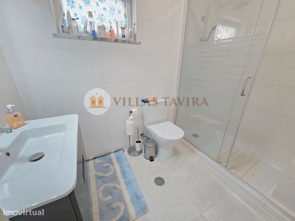 Apartamento T3 no centro de Portimão com vista Rio Arade e cave com...-30