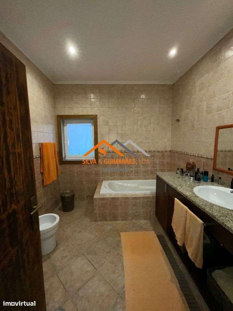 Moradia t4 lousada-33