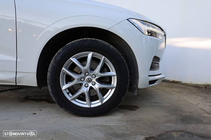 Volvo XC 60 2.0 D4 Momentum Plus Geartronic - 5