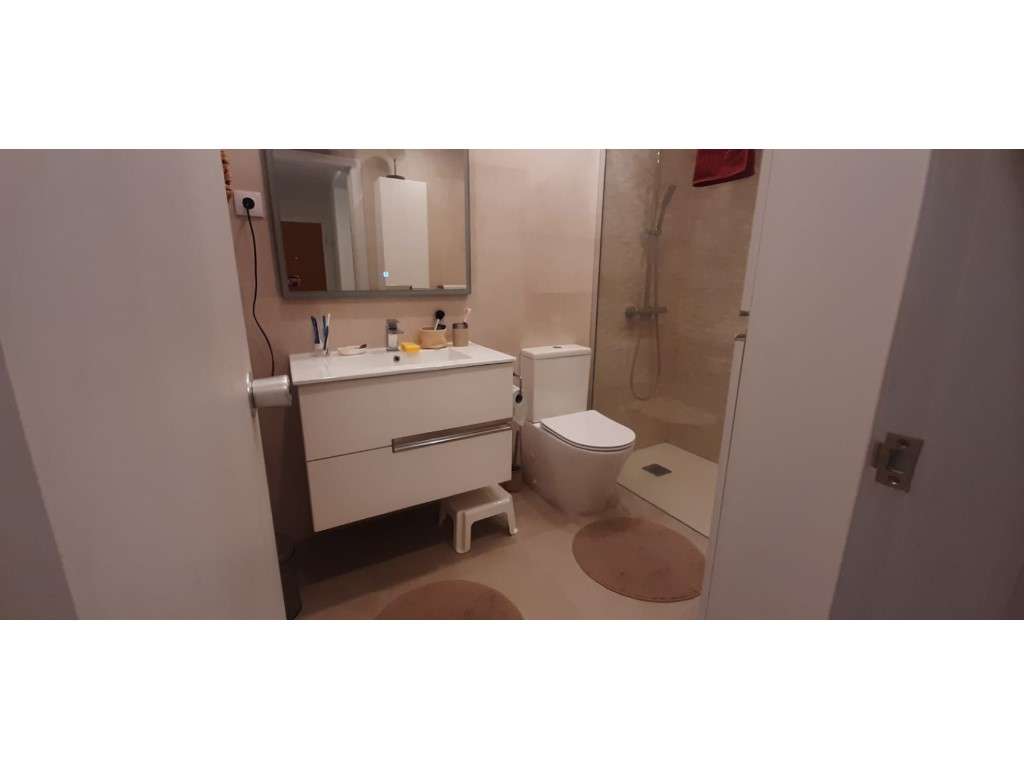 Apartamento T1 em condomínio com Piscina a 2 minutos da praia-15