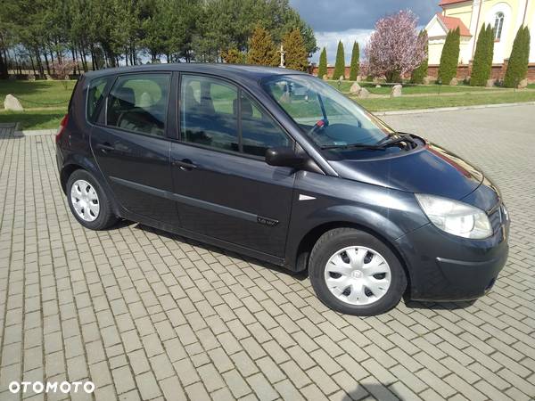 Renault Scenic - 8