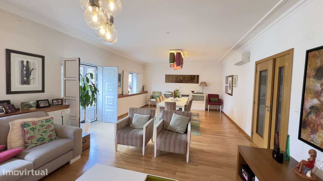 Apartamento T6 Duplex junto à Gulbenkian-3