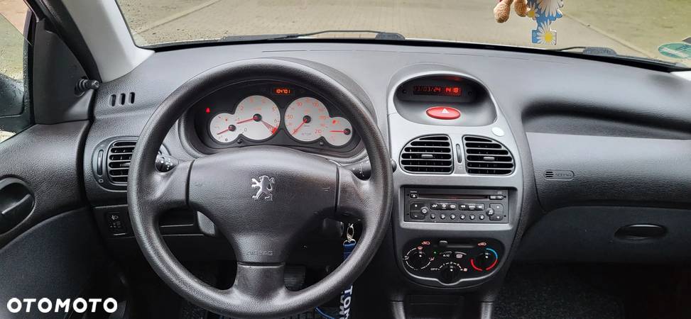 Peugeot 206 1.4 Ambiance - 14