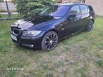 BMW Seria 3 320i Touring - 2