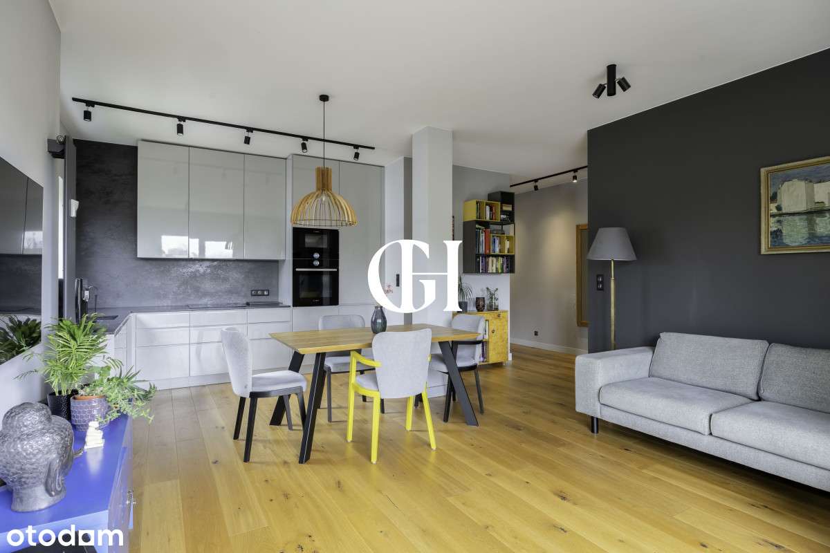 Klimatyczne 3 pokojowe z dużym balkonem-2