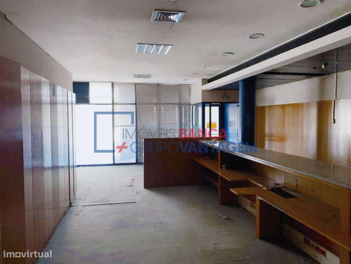 Loja em Santa Maria de Lamas - Grande imagem: 3/10