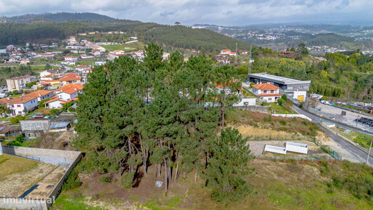 Terreno de Construção na rua Lamas de Couto, Fregim, Amarante-10