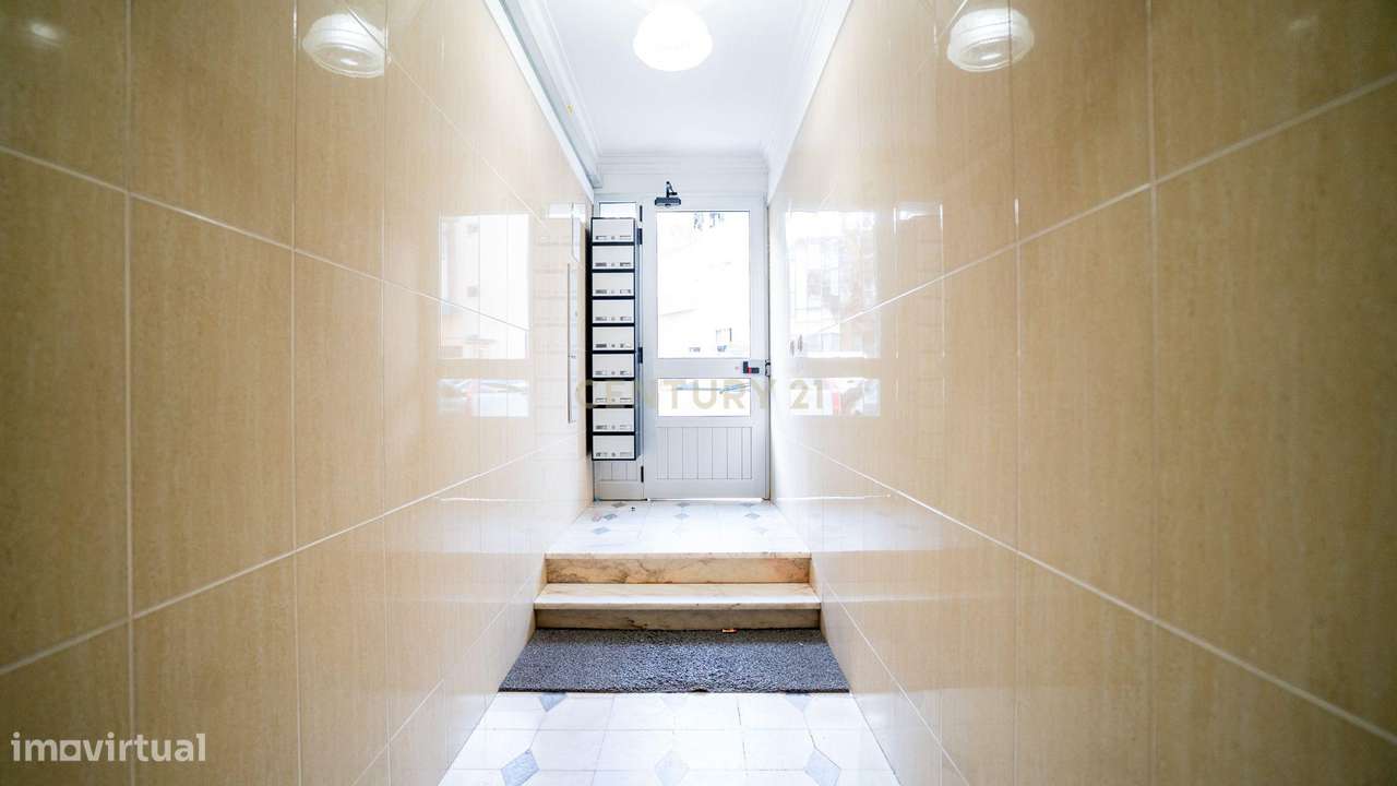 Apartamento T3 São João da Talha-32