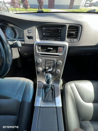 Volvo S60 - 15