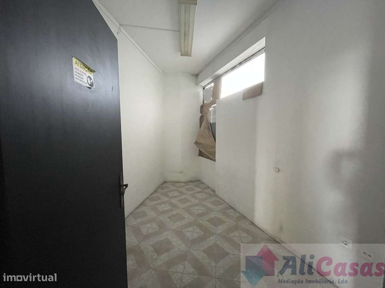 Loja Comercial J/Loja do Cidadão-32