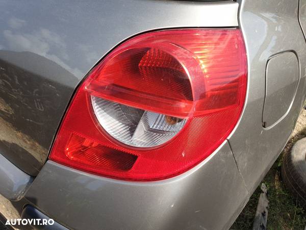 Stop Lampa Tripla Dreapta de pe Aripa Caroserie Renault Clio 3 2005 - 2014 [C3696] - 1