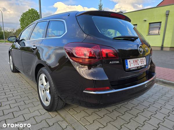 Opel Astra 1.7 CDTI DPF Color Edition - 32