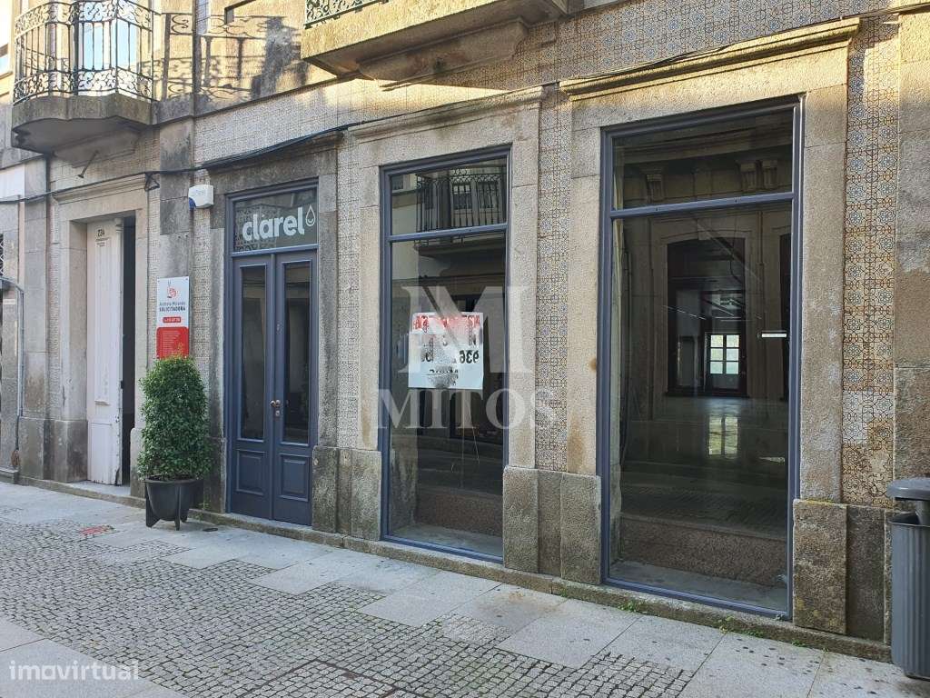 Loja para venda, no centro da cidade - Grande imagem: 2/9