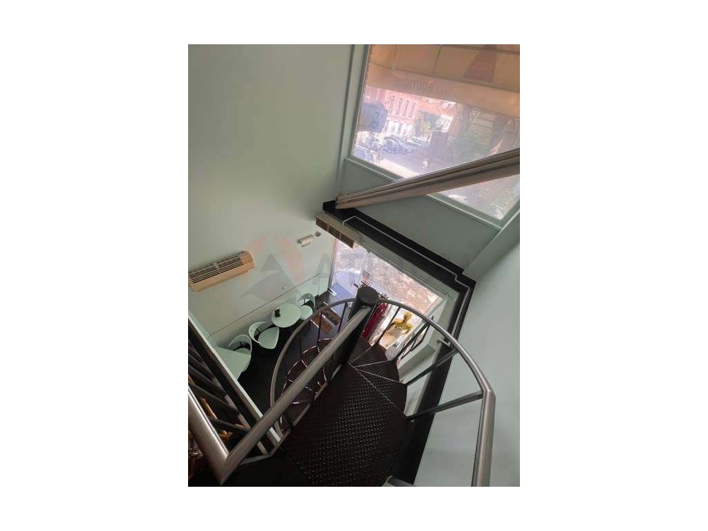 Oportunidade imperdível para adquirir um Café Boutique totalmente e...-5