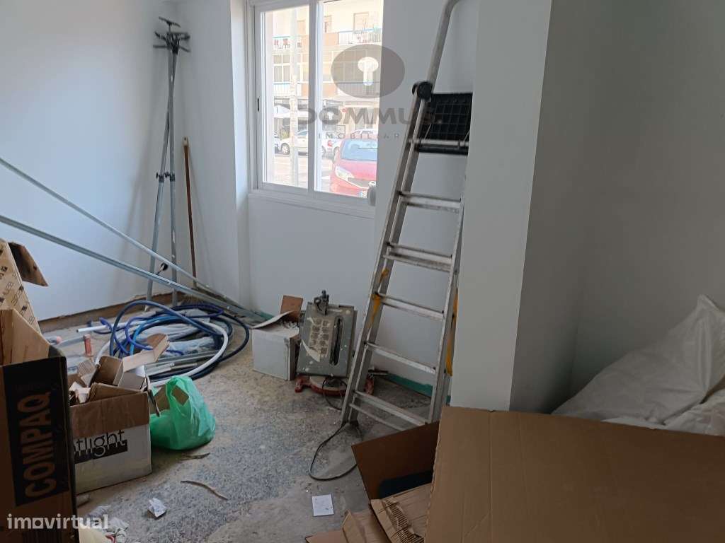 Apartamento T1 Renovado na Damaia - Grande imagem: 5/19