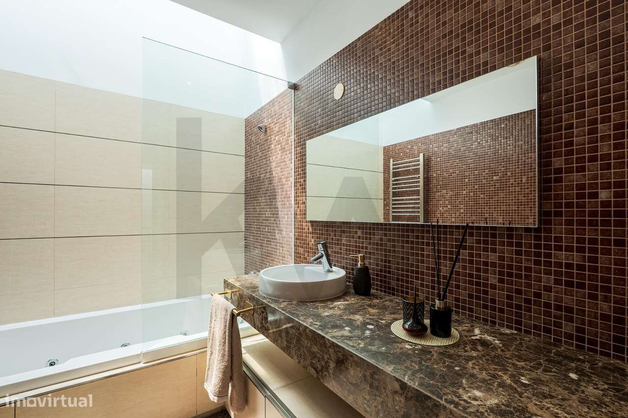 Moradia T3+1 de Excelência com Jardim Privativo em Santa Joana, Aveiro-37