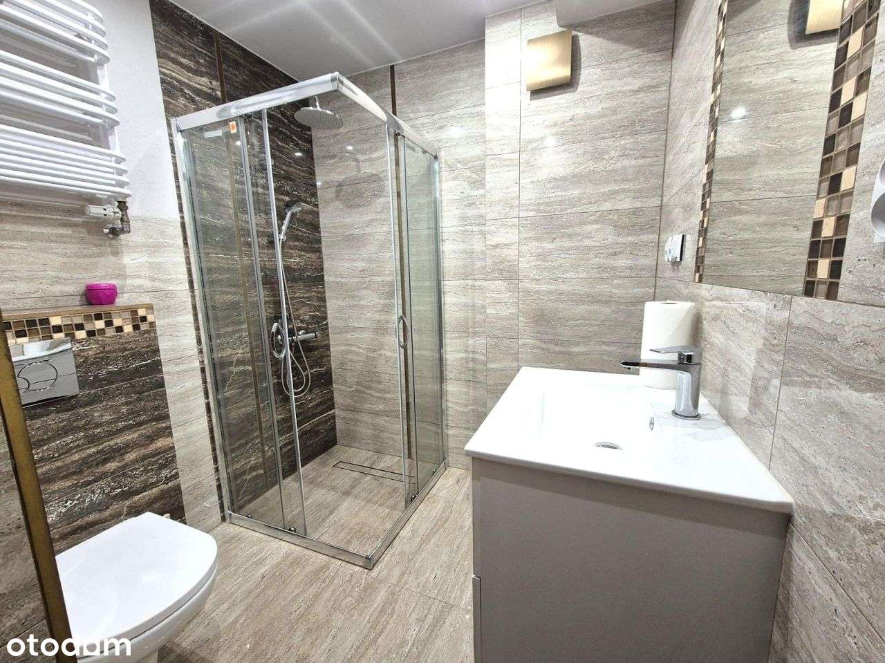 Doskonała lokalizacja, gotowy do zamieszkania - Pełny obrazek: 5/9