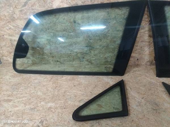 Vidro Lateral Ilharga Borracha Vw Sharan Galaxy mk2 Triangular Frente - 2