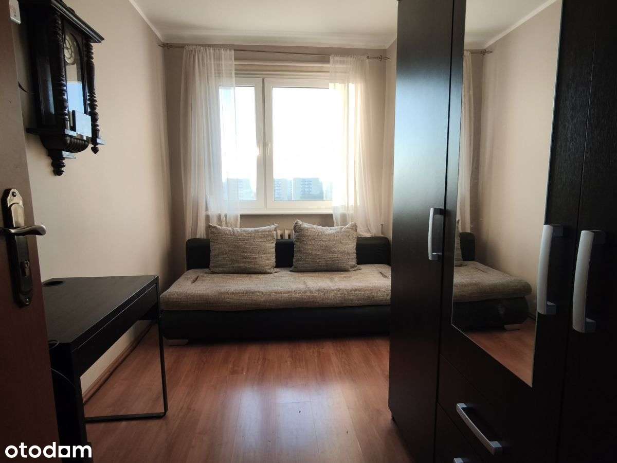 Sprzedam mieszkanie 4 pokojowe na Os. Sobieskiego-6