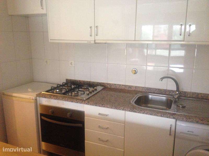 T1 - Porto, Praça da Galiza, Palácio Cristal - Grande imagem: 4/8