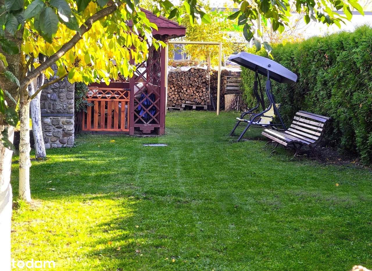 Dom w zabudowie szeregowej w centrum Pieszyc!-11