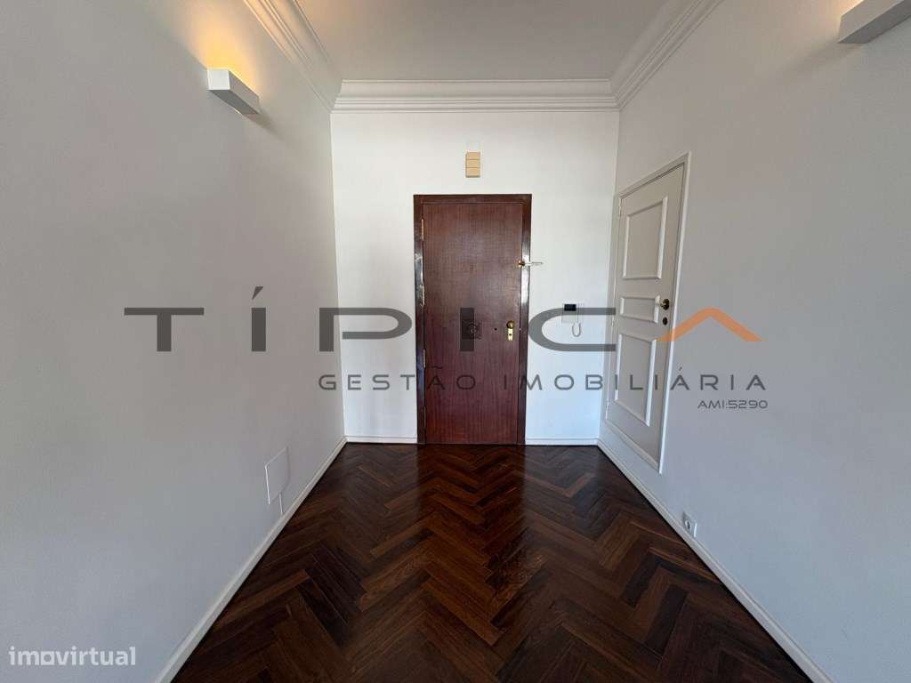 T2 Rua Castilho - localizado numa zona privilegiada - Grande imagem: 5/15