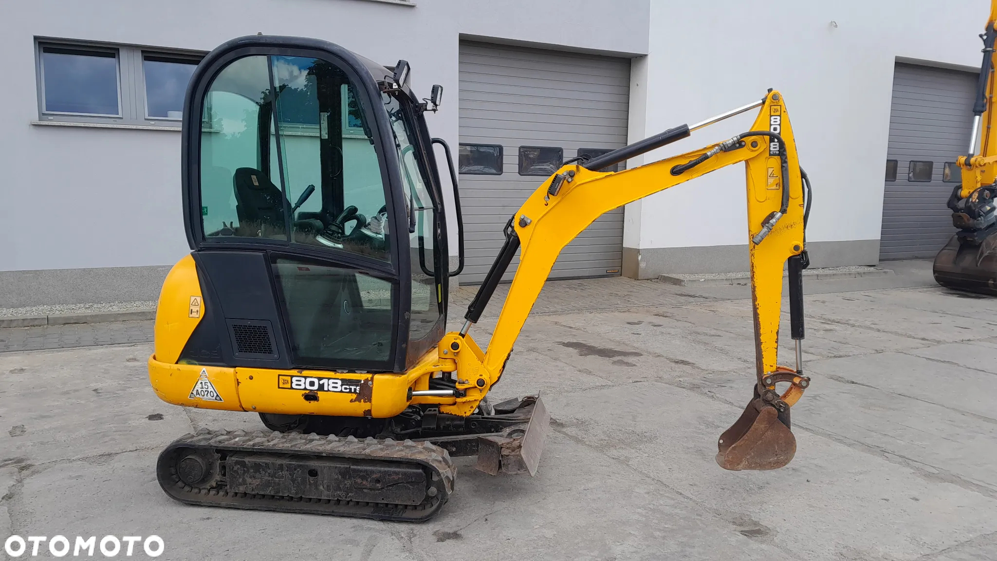 JCB 8018  2016r - 4