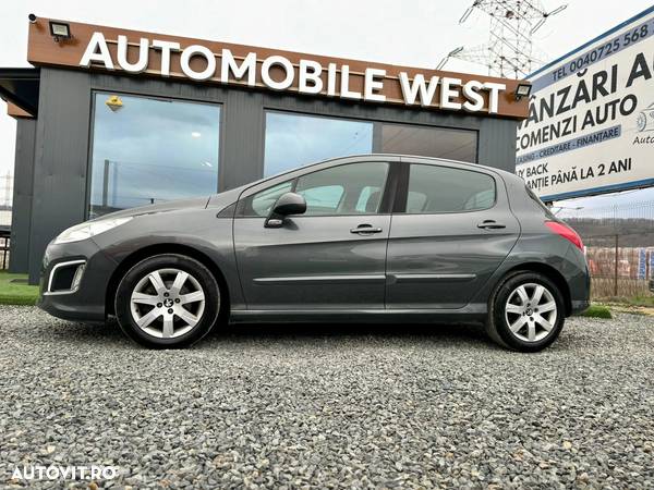 Peugeot 308 1.6HDi Confort Pack - 14