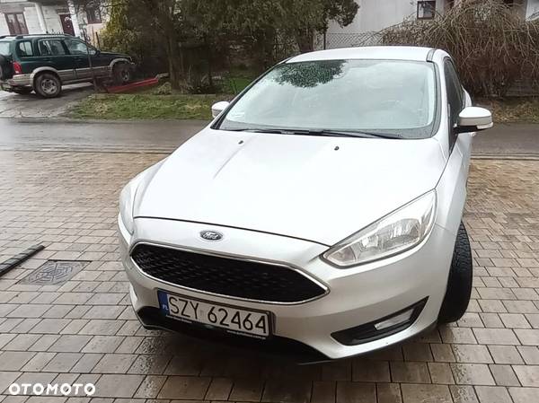 Ford Focus - 11