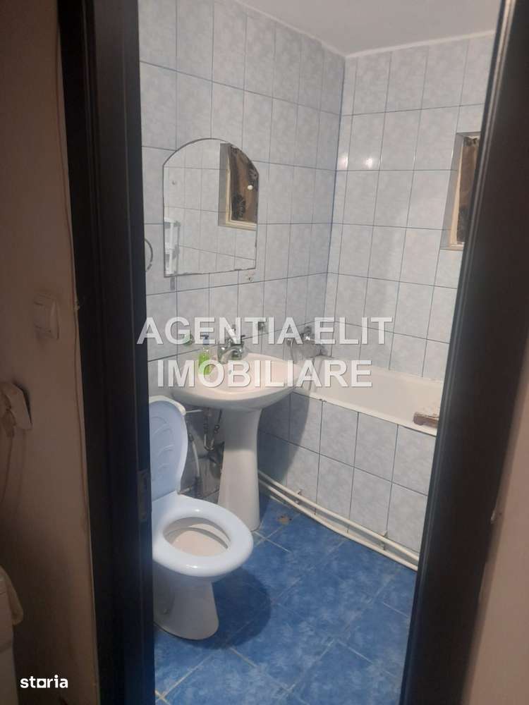 Apartament 3 camere, zona Mall-7