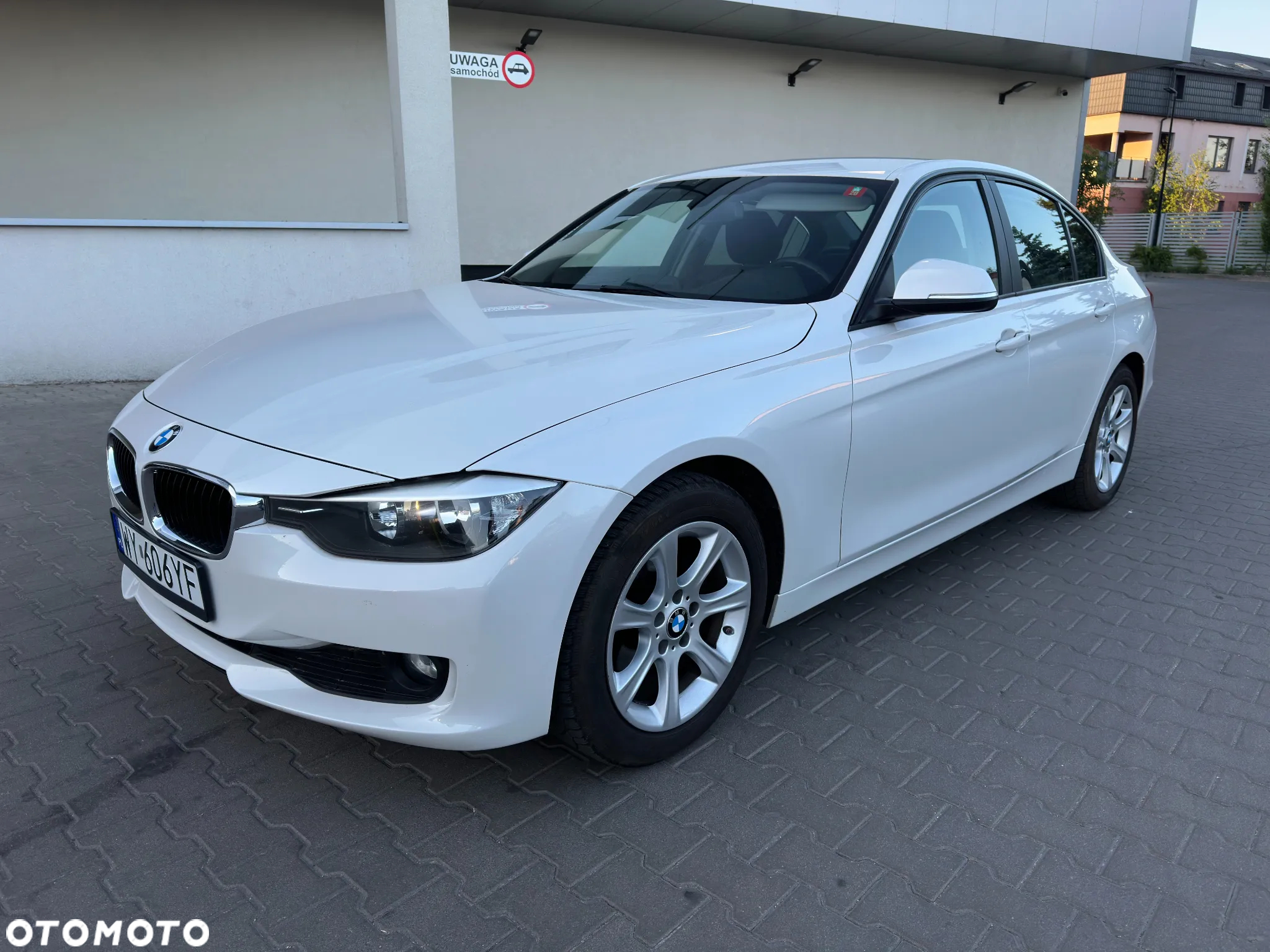 BMW Seria 3 320d - 4