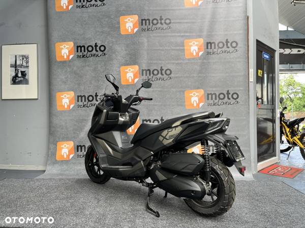 Kymco DT X360 - 7