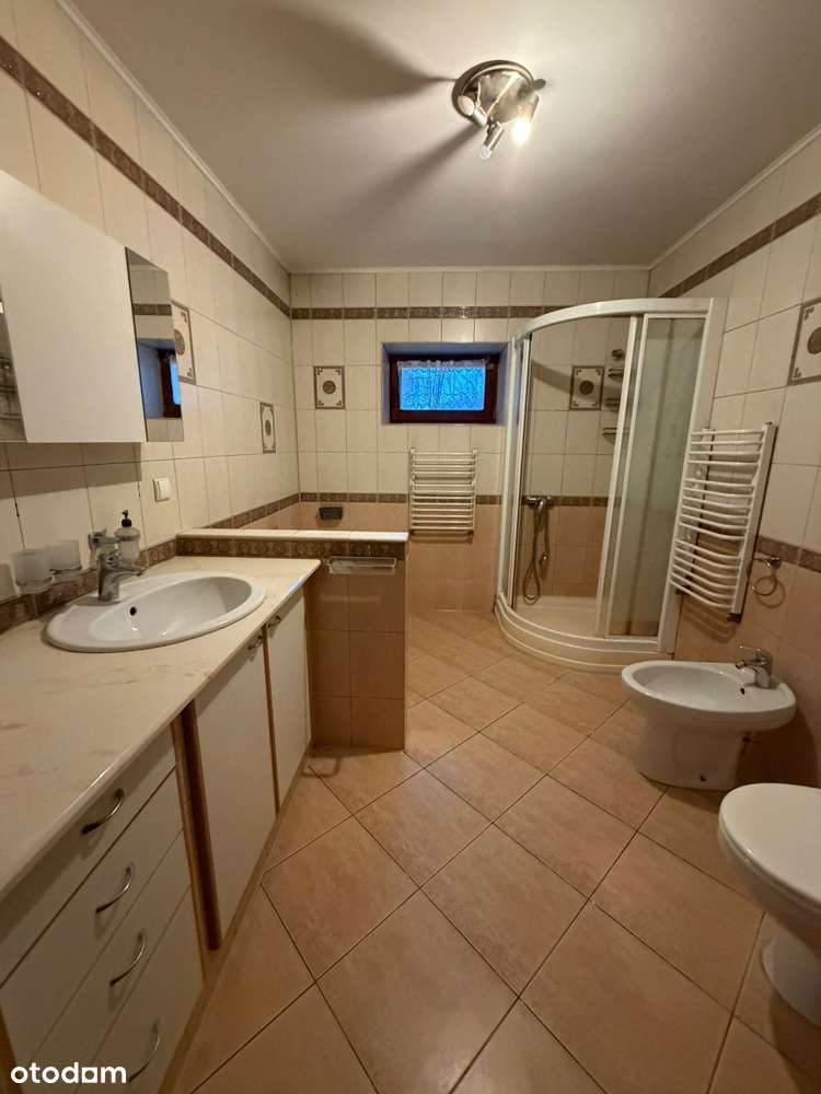 Dom z możliwościa zamieszkania dwóch rodzin - Pełny obrazek: 4/18