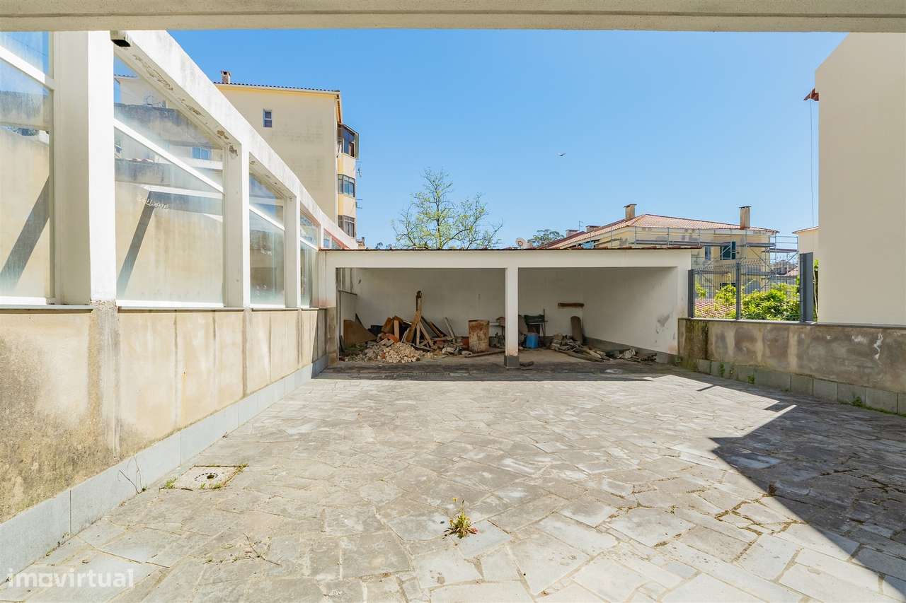 Moradia T4 em Construção em Vale Flores - Feijó Almada-6