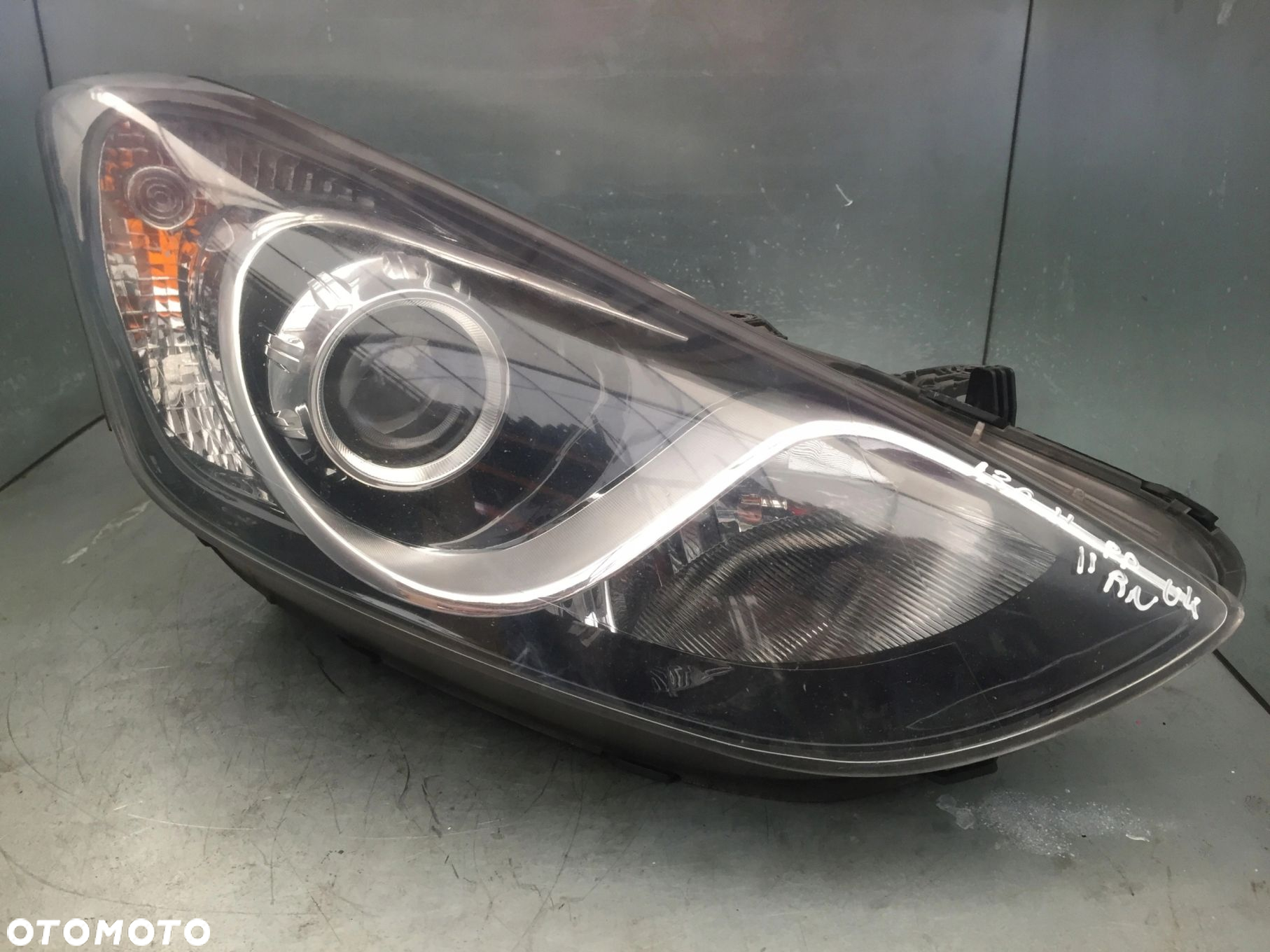 HYUNDAI I30 II HB 2012-2016 LAMPA PRAWY PRZÓD PRAWA PRZEDNIA 11 PIN UK - 2