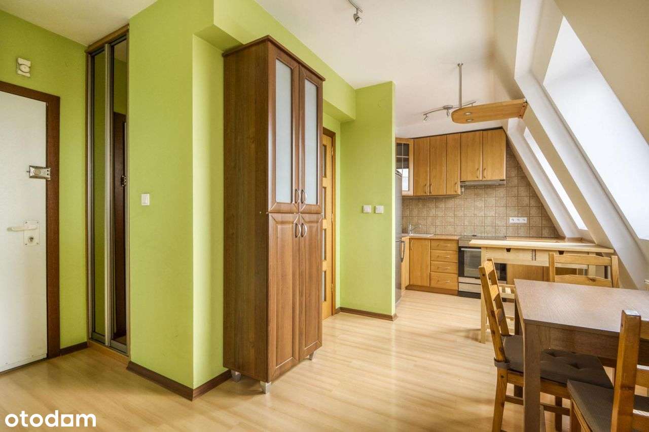 Ludwiki, klimatyzowana kawalerka z garażem - Pełny obrazek: 5/13