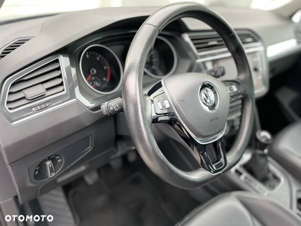 Volkswagen Tiguan 2.0 TDI BMT SCR Comfortline - 17